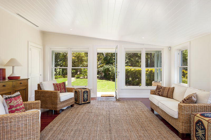 contemporary builders - custom home build in Palm Beach Sydney