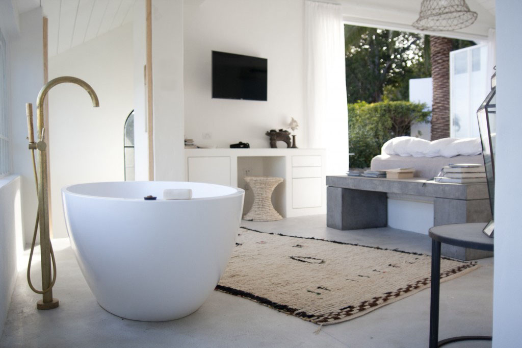 Contemporary-Builders-Palm-Beach-House