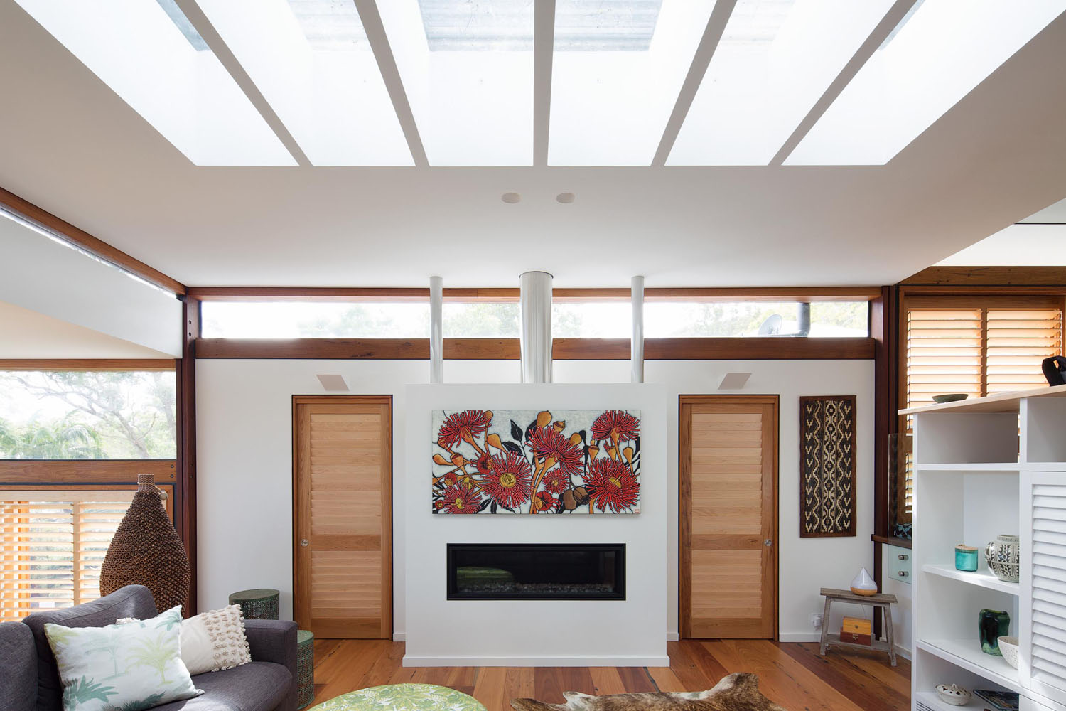 Contemporary-Builders-clareville-Beach-House