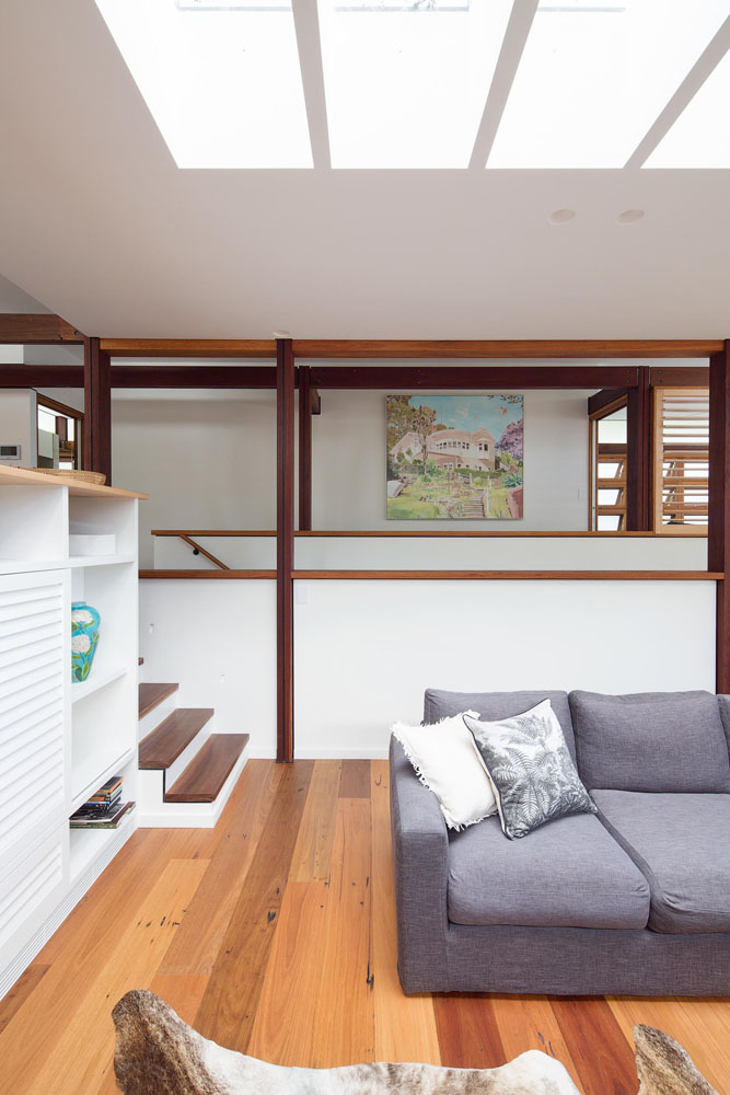 contemporary builders - clareville beach house