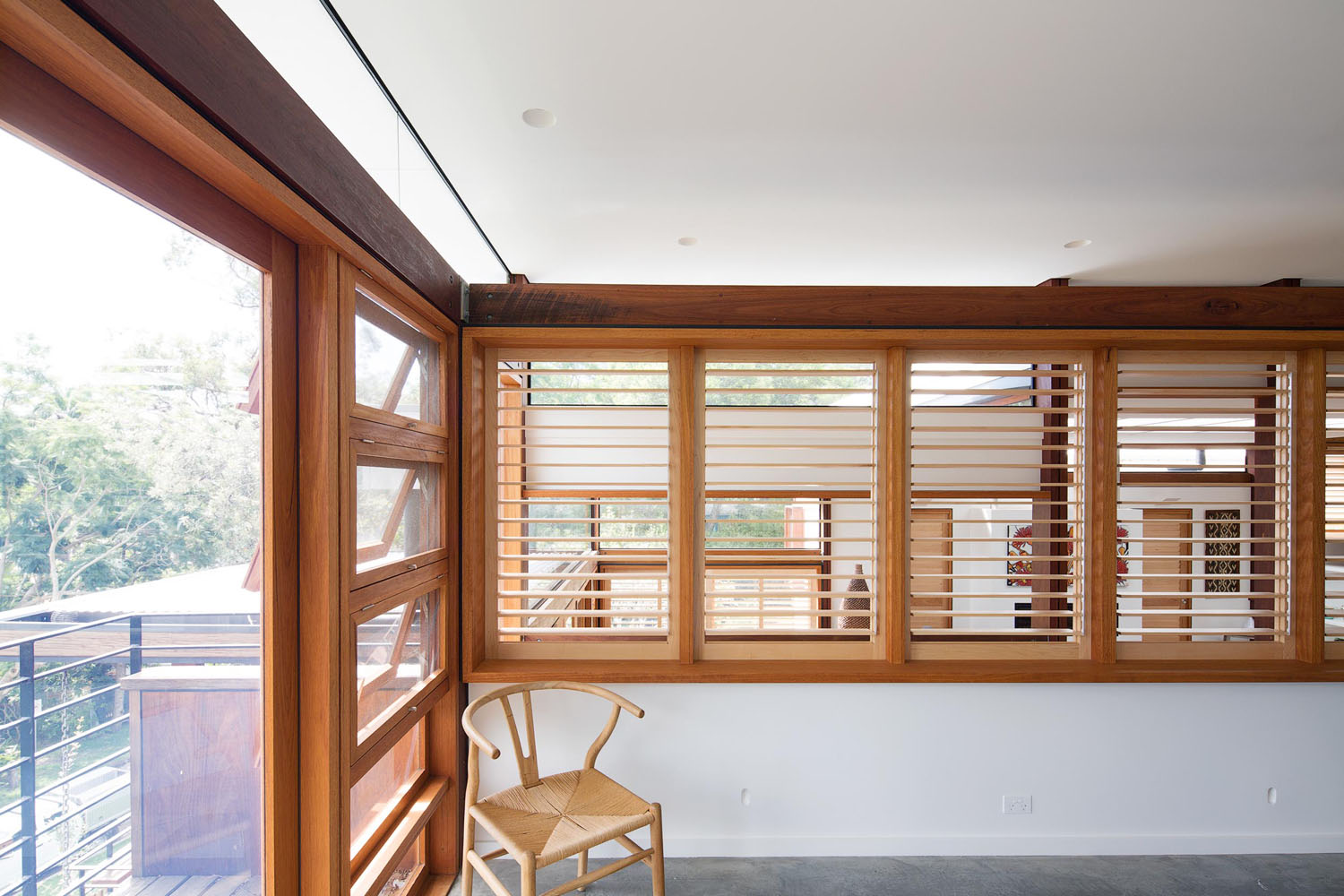 contemporary builders - clareville beach house