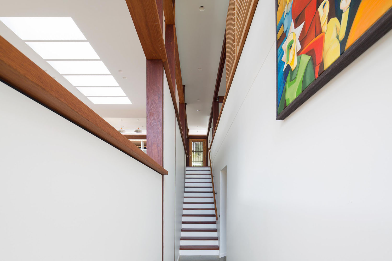 contemporary builders - clareville beach house