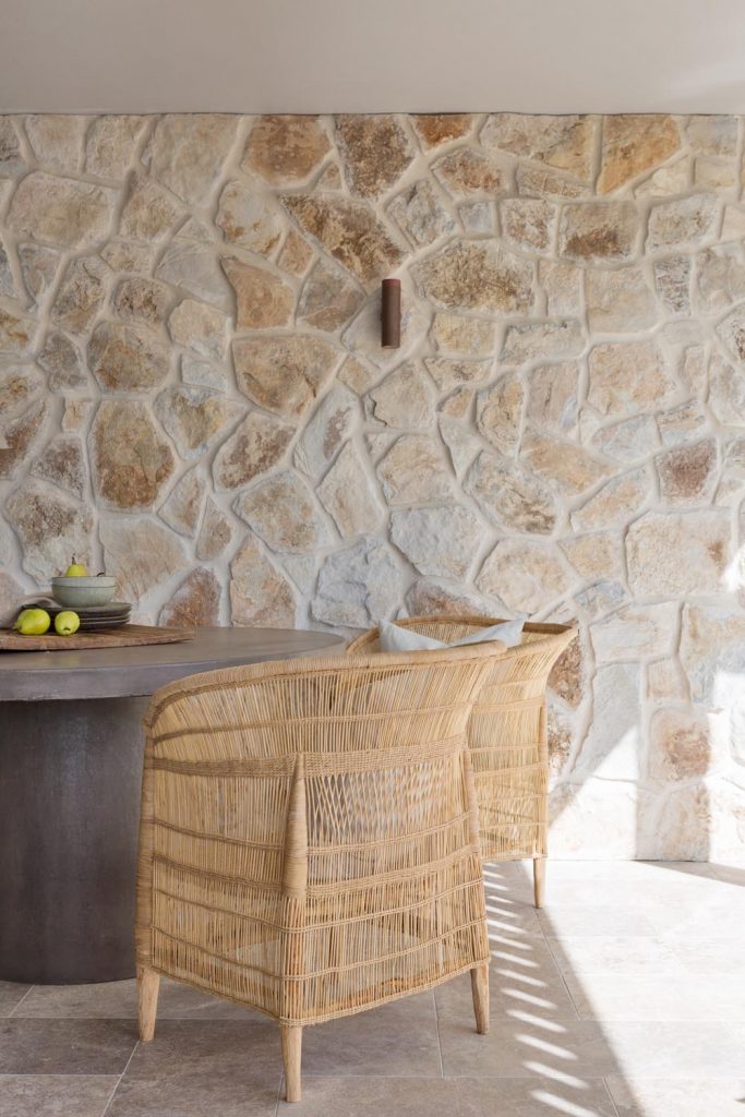 Contemporary-Builders-whale-Beach-House