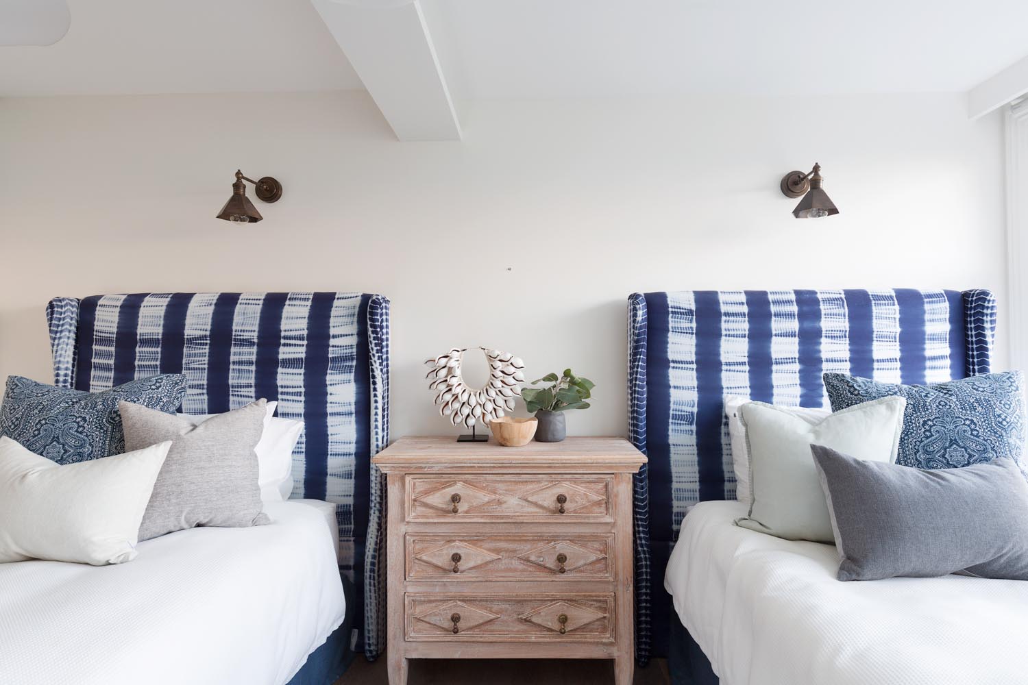 Contemporary-Builders-whale-Beach-House